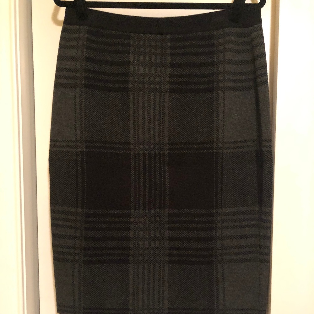 Roz and Ali Skirt